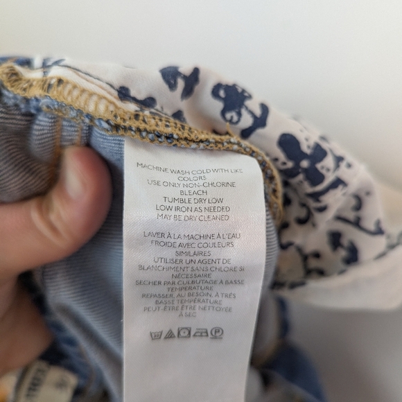 We the Free Tapered Baggy HIgh Rise Boyfriend Fit Jeans, Sz 30 - Picture 6 of 7